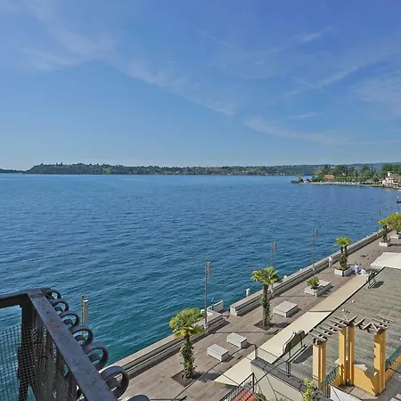 La Mansarda Del Lago Gardone Riviera